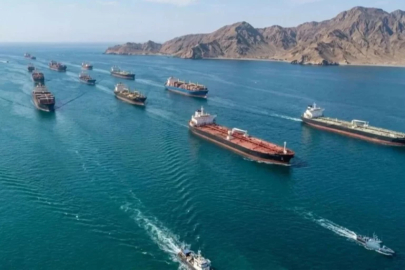 Abluka sonrası yeni cepheler, Batı ittifakında Hürmüz depremi