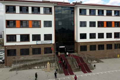 Elazığ Valisi duyurdu: Okullarda randevusuz giriş yasaklanıyor