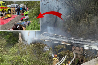 Katliam gibi kaza! Cansız bedenleri binbir güçlükle çıkardılar