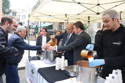 Başkan Aydın’ın Cuma Durağı Muradiye Mahallesi Oldu