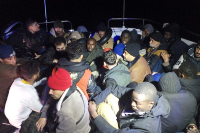 Bodrum açıklarında 30 düzensiz göçmen kurtarıldı