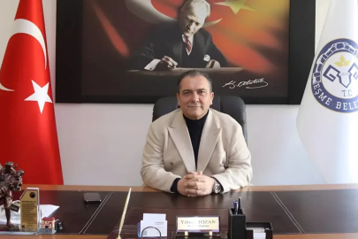 Uşak'ta Eşme Belediyesi'ne operasyon: CHP'li belediye başkanı ve eşi gözaltına alındı