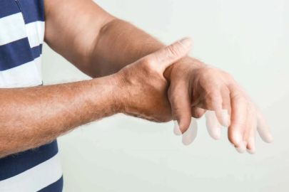 Bilim insanları uyardı: Yeraltından evlere sızıyor, Parkinson riskini 5 kat artırabiliyor!