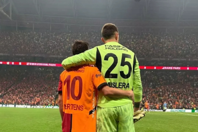 Galatasaray'da telefon trafiği! İki efsane devreye girdi