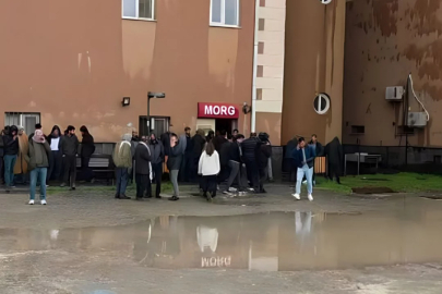 Okulun bahçesine yıldırım düştü: 2 çocuk hayatını kaybetti!