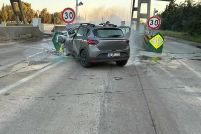 Bariyerlere çarpıp yanan otomobilin sürücüsü can verdi!