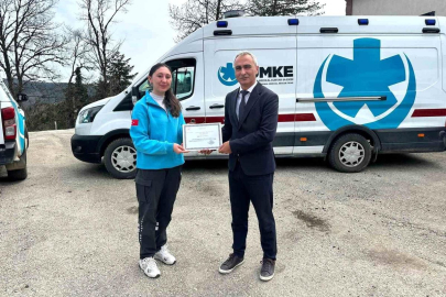 Karabük UMKE'den güç gösterisi: 16 yeni gönüllü ile afetlere hazırlık seviyesi arttırıldı