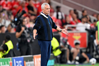 Portekiz'de inanılmaz derbi! Mourinho ''kaybettim'' dediği maçı kazandı