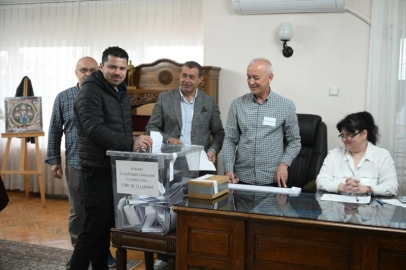 Trakya'daki çifte vatandaşlar, Bulgaristan'daki seçim için sandık başında