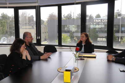 Bursa Smd Yönetiminden Mimarlık Fakültesi Dekanına Ziyaret…