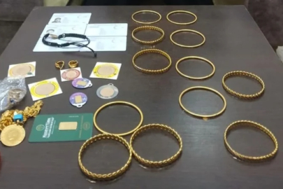 Diyarbakır’da otobüste unutulan altın dolu çanta, sahibine teslim edildi