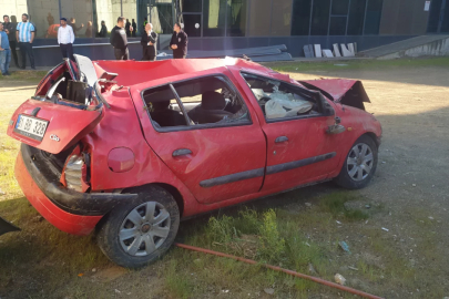 Kontrolden çıkan otomobil 20 metre yükseklikten düştü