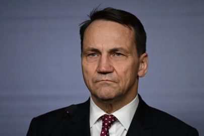 Polonya Dışişleri Bakanı Sikorski: İsrail askerleri, savaş suçlarını kendileri itiraf ediyor