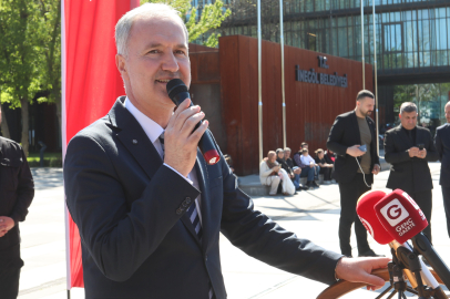 İnegöl’ün Küçük Sanatçılarının Eserleri 23 Nisan Özel Sergisinde Görücüye Çıktı