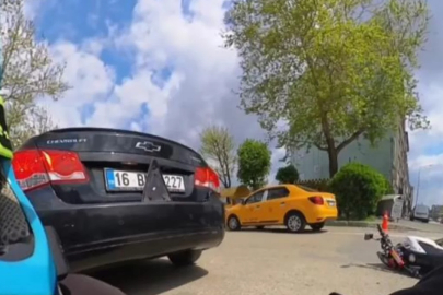 Bursa'da korkutan anlar! Kask kamerası kural ihlalini saniye saniye kaydetti...