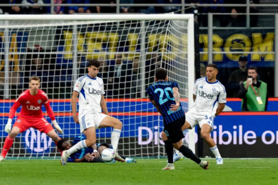 Hakan Çalhanoğlu şov yaptı! Inter'i tek başına finale taşıdı