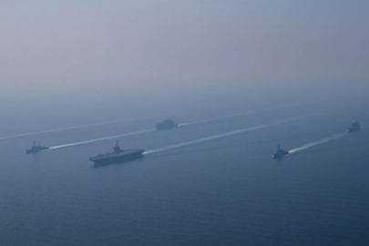 Umman Denizi yine karıştı! İran bir gemiye ateş açtı