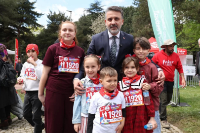 23 Nisan Bursa'da coşkuyla kutlandı