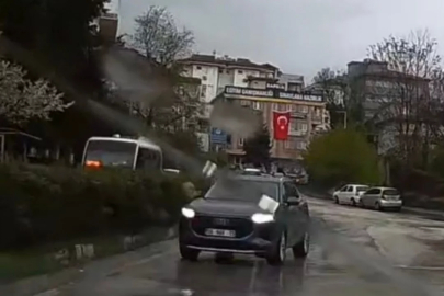 Bursa'da pes dedirten görüntü! Ters şeritte ilerledi...