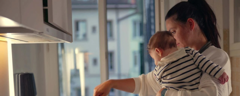 Doğum izni 24 haftaya çıkarıldı;