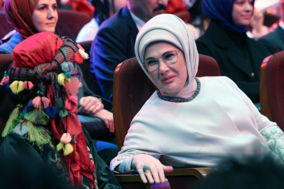 Emine Erdoğan'dan TRT 48'nci Uluslararası 23 Nisan Çocuk Şenliği Gala Programı'na ilişkin paylaşım