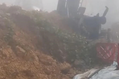 Giresun'da heyelan paniği: Sondaj makinesi toprak altında kaldı