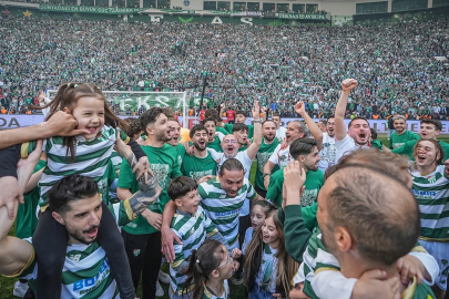 TFF 2. Lig şampiyonu Bursaspor, Süper Lig şampiyonlarını geride bıraktı