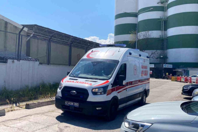 12. kattan düşen işçi ağır yaralandı