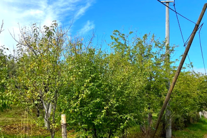 Bursa'da ömrünü tamamlayan iletişim direkleri yıkılma tehlikesi yaşıyor!