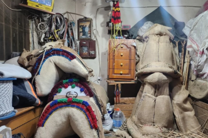 Marmara bölgesinin tek semer ustası Bursa'da! "Bu meslek bizimle birlikte yok olacak"