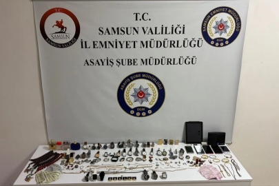 Samsun'da evlerden hırsızlık yapan 4 zanlı yakalandı