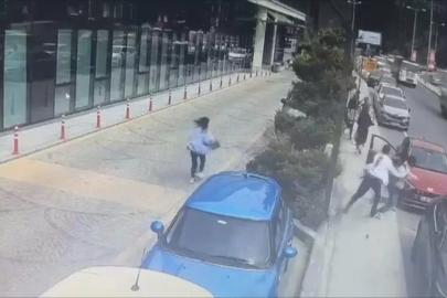 Sevgilisiyle barışmak için bıçaklı kişilerce gasbettirdi! O anlar kamerada