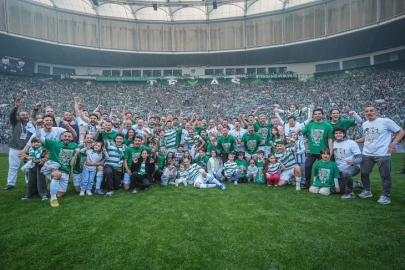 Şampiyon Bursaspor TFF 2. Lig’e veda ediyor!
