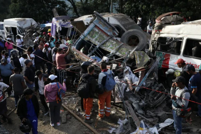 Kolombiya'da bombalı saldırıda 14 kişi öldü, 38 kişi yaralandı
