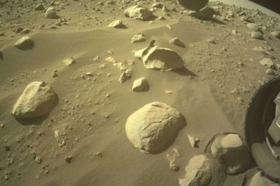 Mars'ta tarihi keşif! Yaşamın yapı taşları bulundu