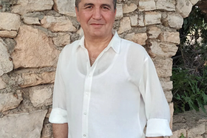 Otobüste kalbi duran yolcu yaşam savaşını kaybetti