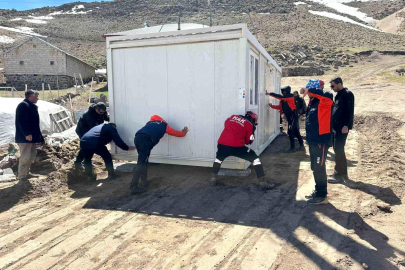 Patnos'ta deprem sonrası barınma ihtiyacı karşılandı