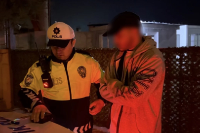 Polis çevirmesinde beklenmedik görüntü! Bursa'da sürücü bir anda ağladı