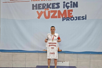 Kahramanmaraşlı yüzücü Doğukan Demir Türkiye şampiyonu oldu