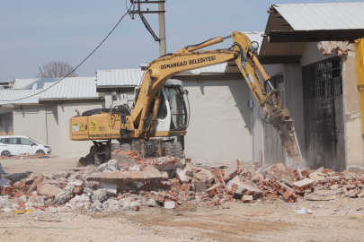 Osmangazi Belediyesi İlçeye Yeni Yollar Kazandırdı