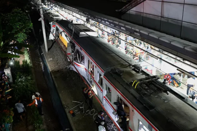 Endonezya'daki tren faciasında bilanço ağırlaşıyor: Ölü sayısı yükseldi