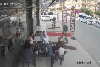 Sohbetin ortasına düşen davetsiz misafir! Neye uğradıklarını şaşırdılar...