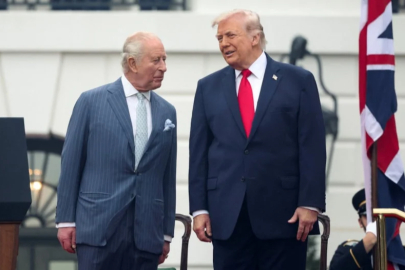 Trump'tan İngiltere Kralı'nı utandıran çıkış: Annem genç Charles'a aşıktı