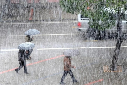 Yağışlar geri geliyor: Cuma günü yurdun tamamını etkisi altına alacak