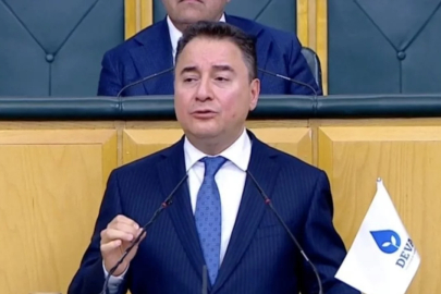 Ali Babacan'ın dili sürçtü! Sosyal medya bu videoyu konuşuyor...