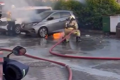 Beykoz'da Elektrikli Otomobil Alev Aldı