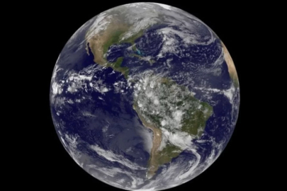 Bilim insanları uyardı: Dünya'nın alçak yörüngesi aniden çökebilir