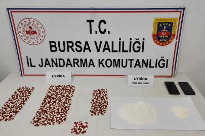 Bursa'da binlerce sentetik ecza ele geçirildi!
