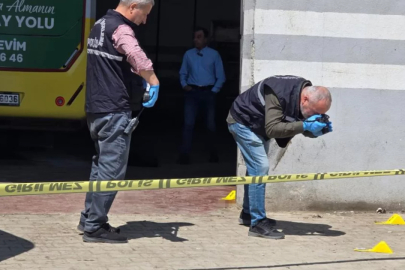 Bursa'da kanlı pusu! Motosikletle gelip kurşun yağdırdılar...