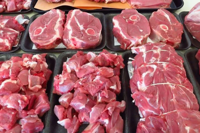 Kurbanlık pazarı pahalı açıldı, karkas et bin liraya koşuyor!